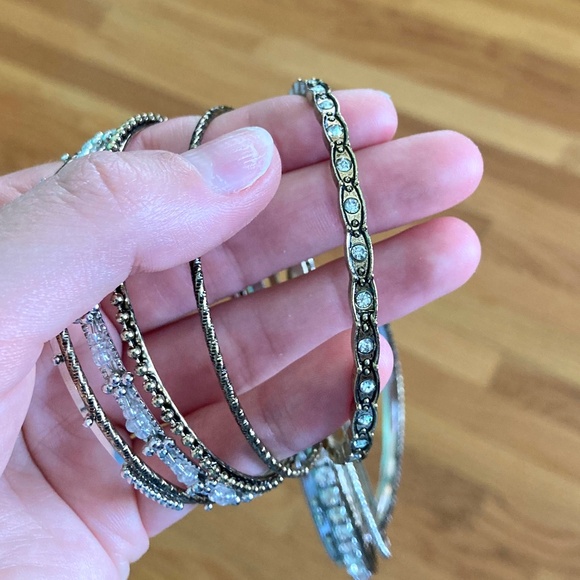 Women’s new with tags set of 12 fun and feminine bangle bracelets, sparkly bling - Picture 8 of 11